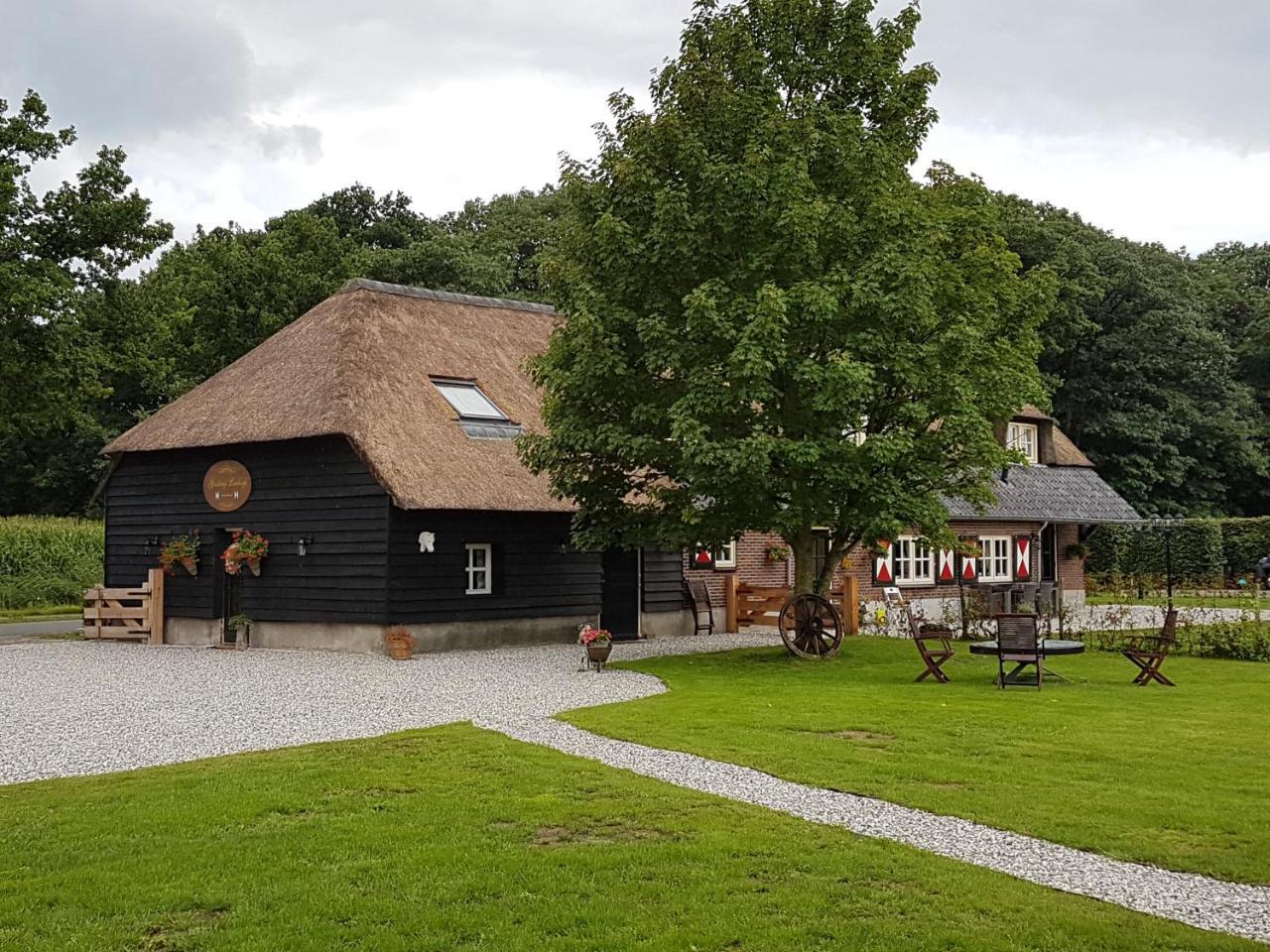 Bed and Breakfast Gasterij Liedorp Lierop Экстерьер фото